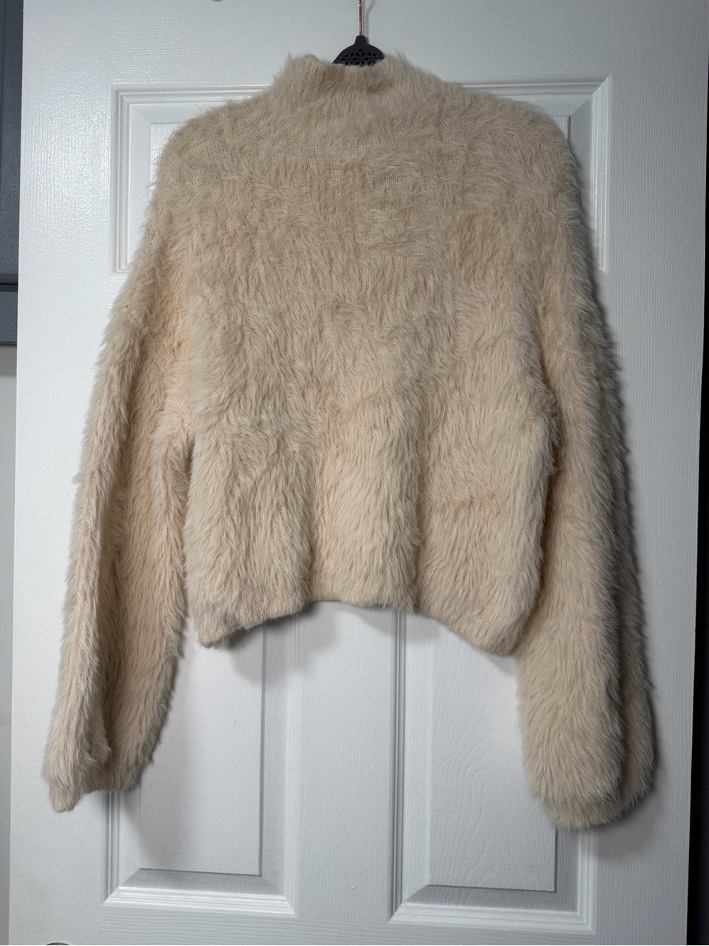 Lulus Cream Eyelash Fuzzy Mock Neck Cropped Sweater Size M - Picture 10 of 10
